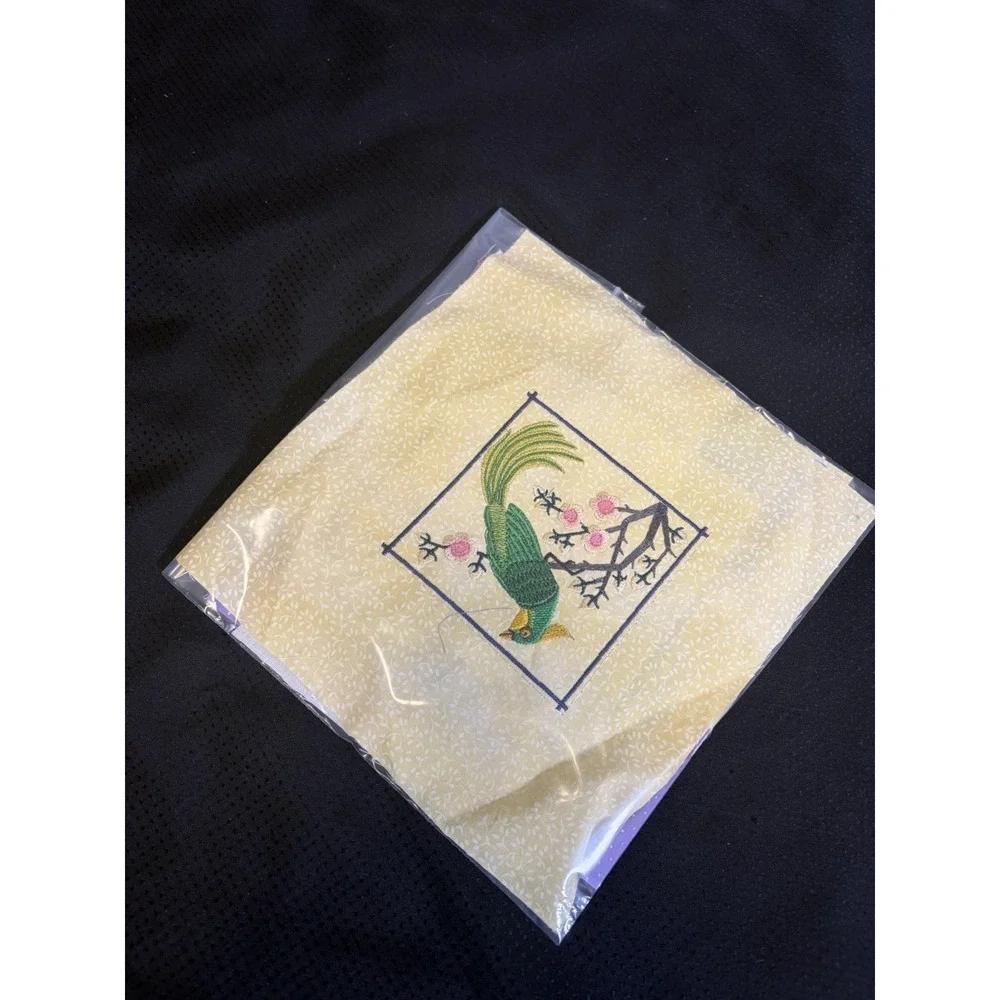 Set of 12 Vtg Quilt Blocks~ Machine Embroidered~Birds and Flowers~4-6
